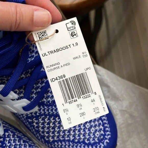 ✨NEW✨adidas ULTRABOOST 1.0 - Picture 3 of 5